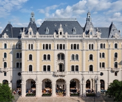 W Budapest Hotel
