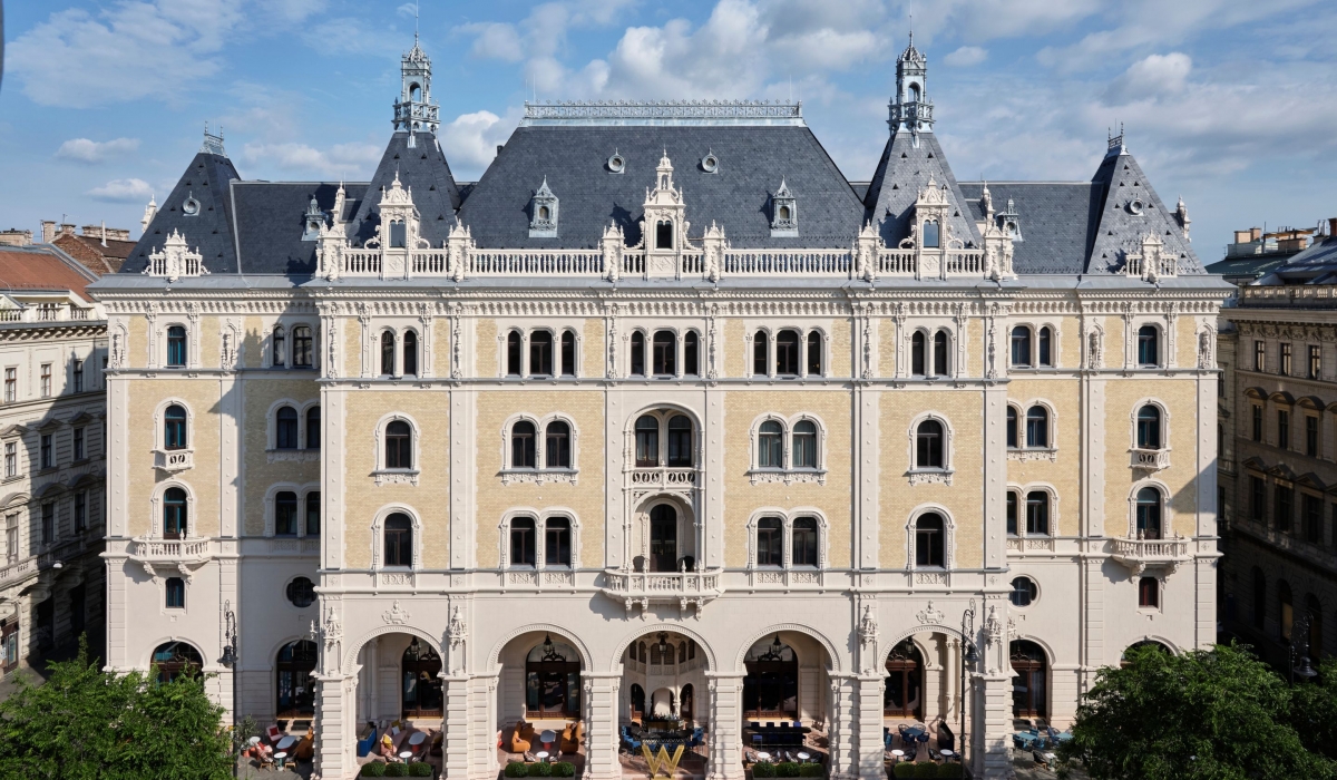 W Budapest Hotel